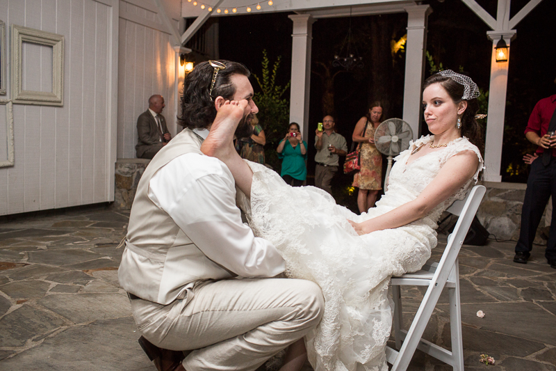 historic-cedarwood-wedding-in