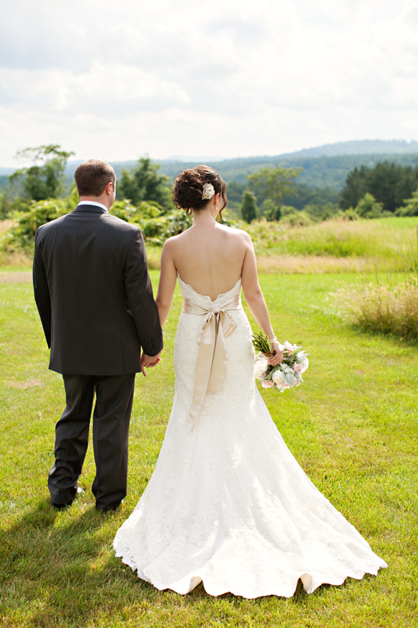 new-hampshire-wedding-at-curtis-farm