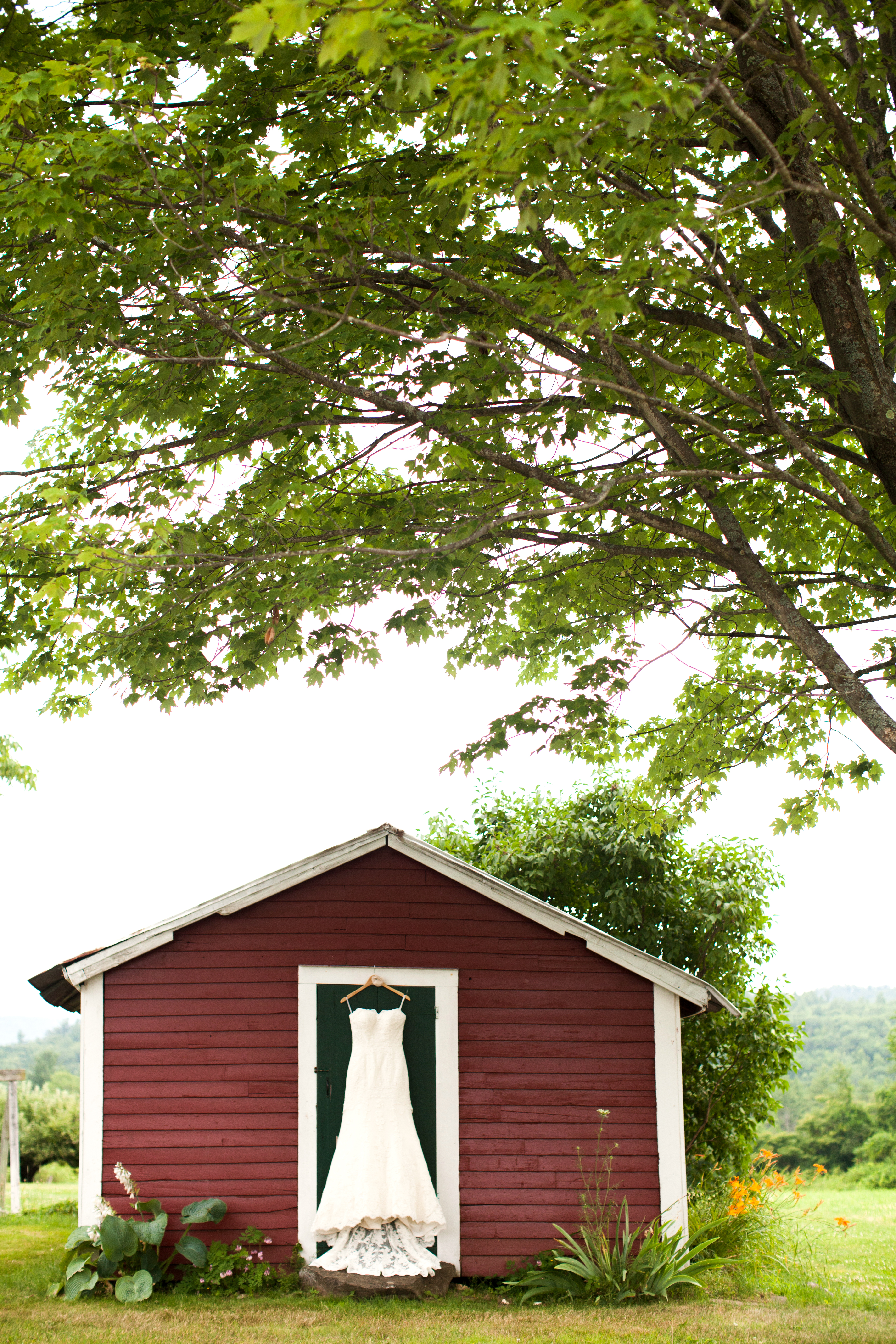 new-hampshire-wedding-at-curtis-farm