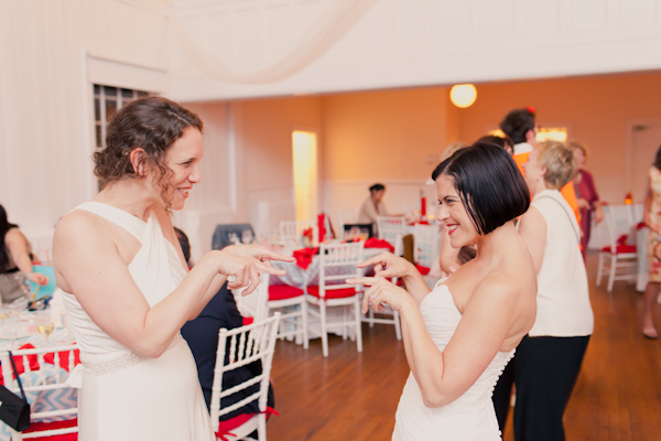 new-york-red-and-blue-wedding-ideas