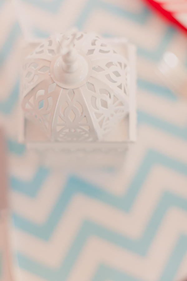 new-york-red-and-blue-wedding-ideas