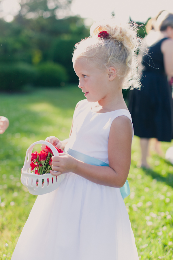 new-york-red-and-blue-wedding-ideas