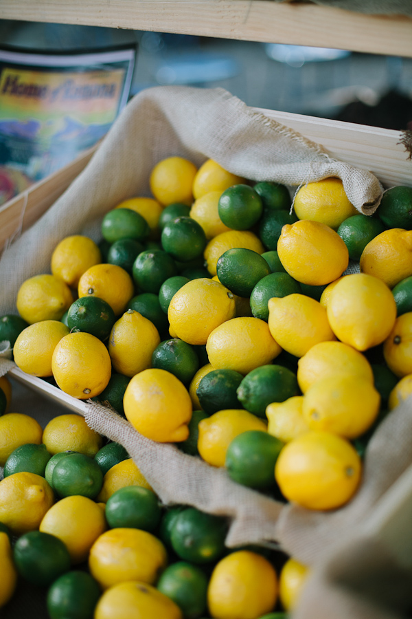 fruit-stand-backyard-wedding-reception