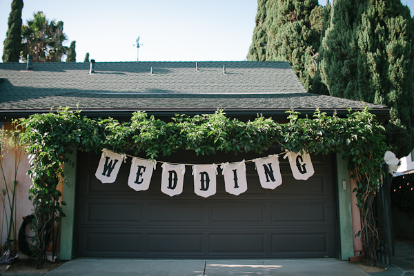 fruit-stand-backyard-wedding-reception