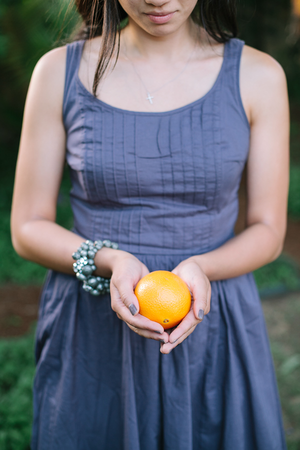 fruit-stand-backyard-wedding-reception