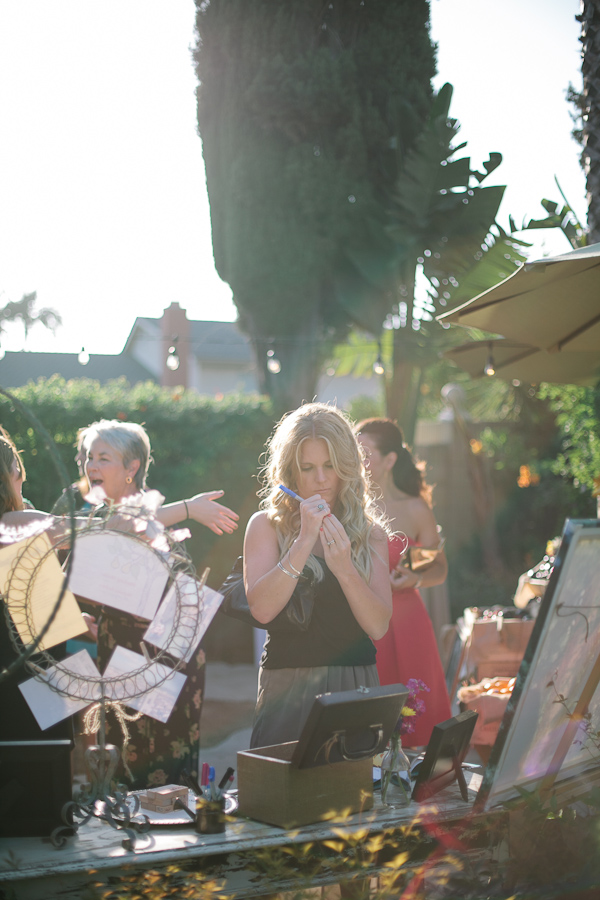 fruit-stand-backyard-wedding-reception