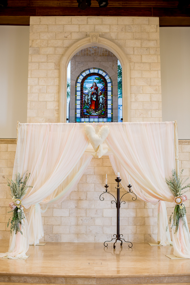 it-starts-with-a-heart-themed-wedding