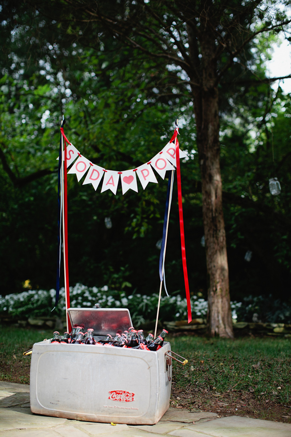 j.crew-americana-picnic-inspired-wedding