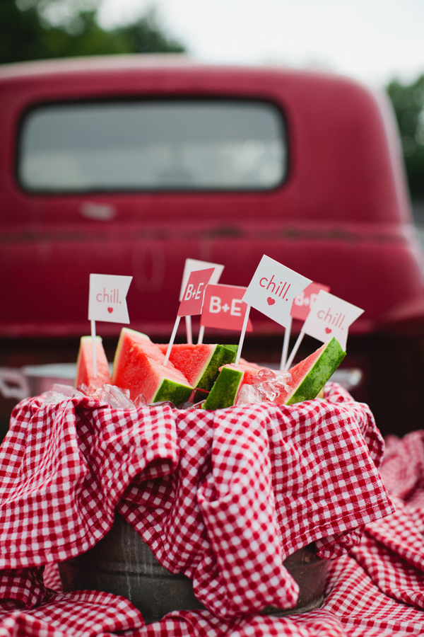 j.crew-americana-picnic-inspired-wedding
