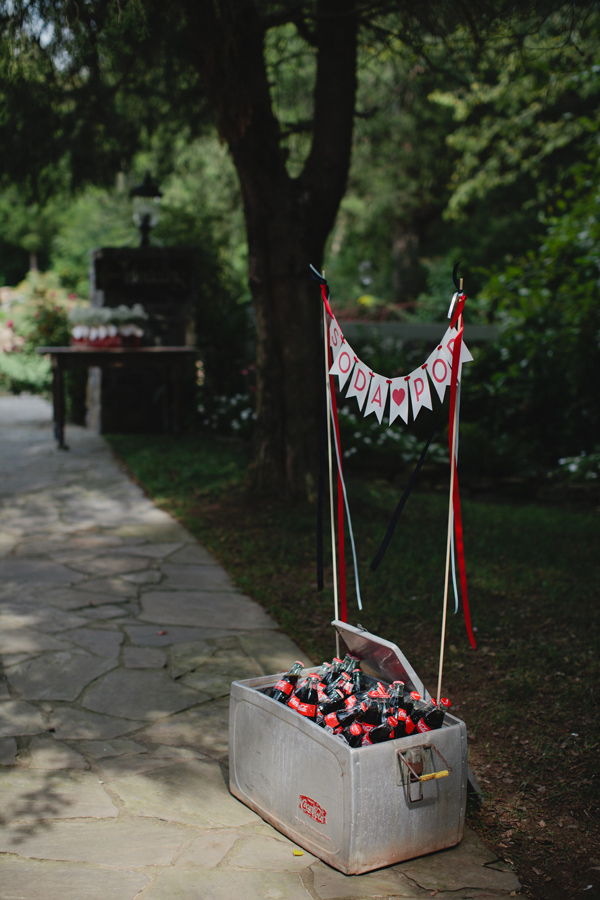 j.crew-americana-picnic-inspired-wedding