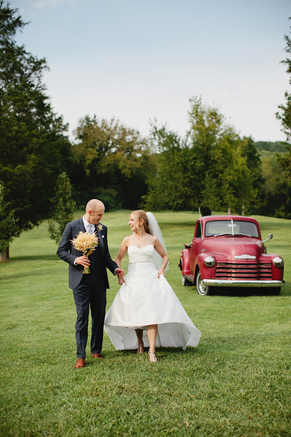 j.crew-americana-picnic-inspired-wedding