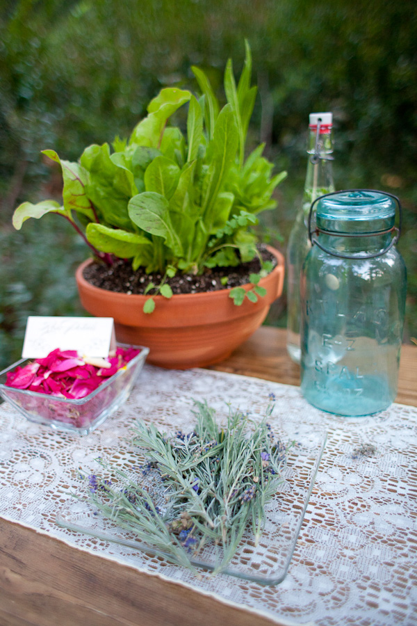 rustic-herb-wedding-ideas
