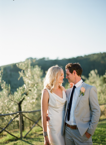 tuscany-vineyard-wedding-at-villa