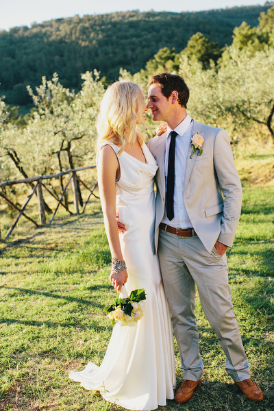 tuscany-vineyard-wedding-at-villa