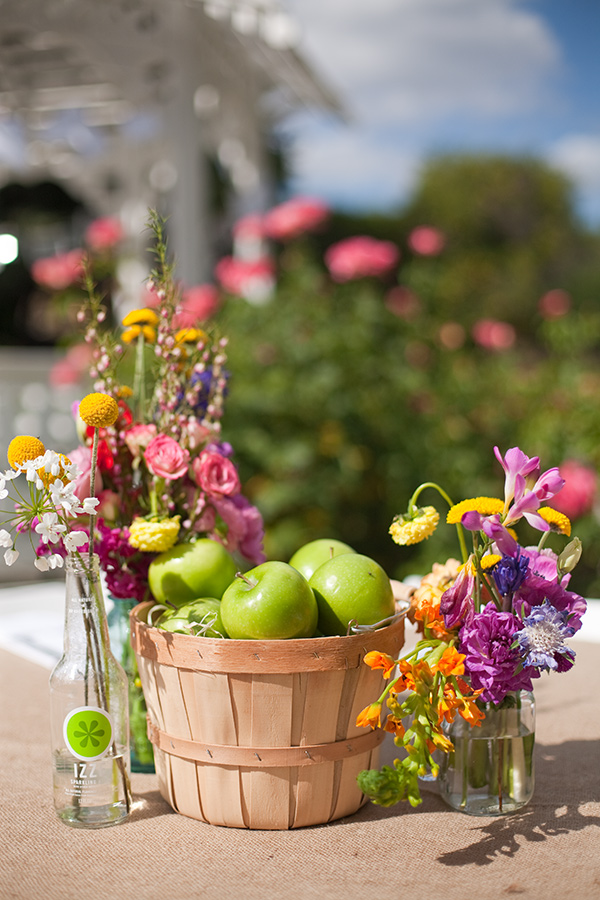 vintage-country-fair-wedding