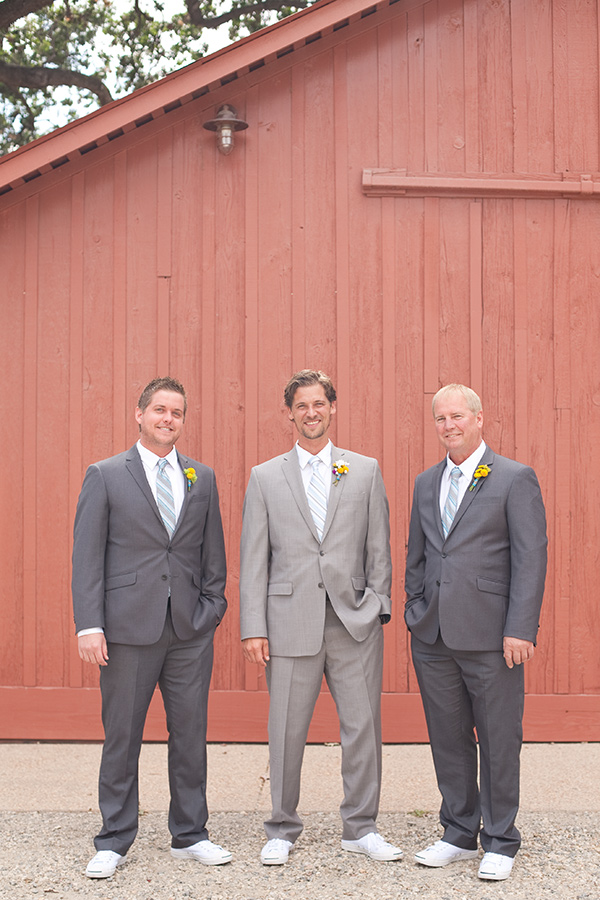 vintage-country-fair-wedding
