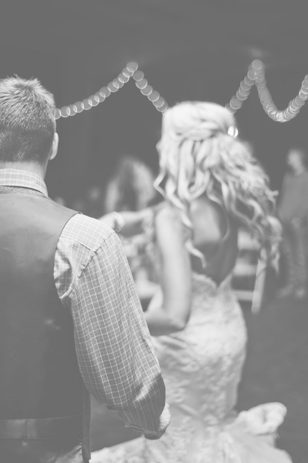 west-virginia-rustic-barn-wedding