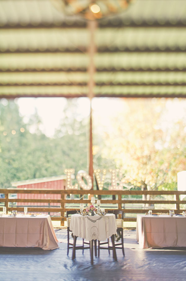 west-virginia-rustic-barn-wedding