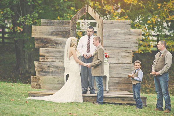west-virginia-rustic-barn-wedding