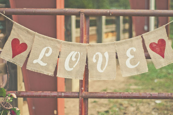 west-virginia-rustic-barn-wedding