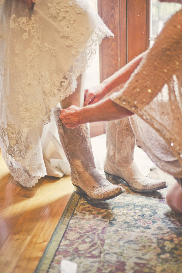 west-virginia-rustic-barn-wedding