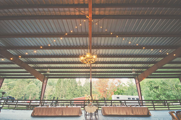 west-virginia-rustic-barn-wedding