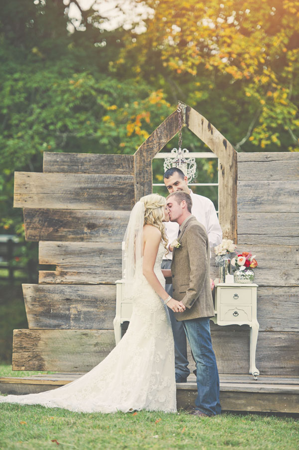 west-virginia-rustic-barn-wedding