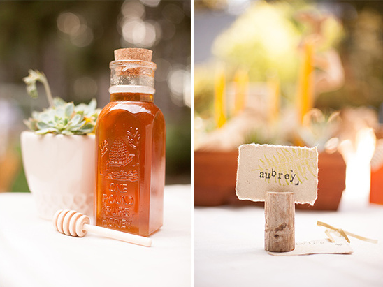 Honey favor and place card for wedding reception party
