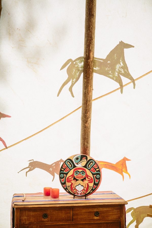 enchanting-backyard-teepee-wedding