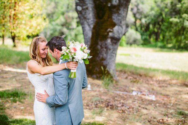 enchanting-backyard-teepee-wedding