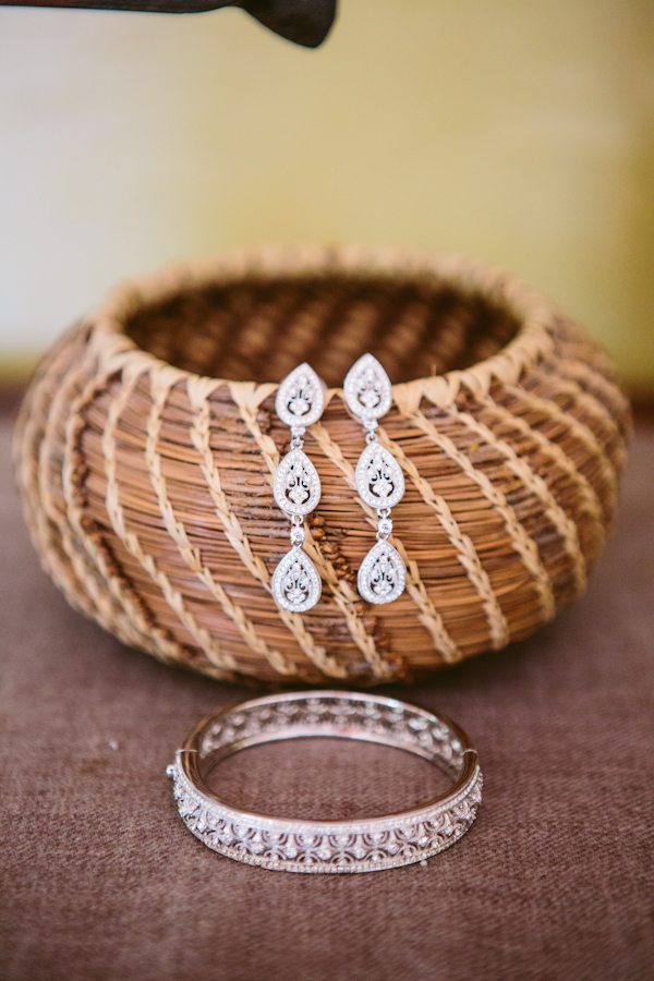 enchanting-backyard-teepee-wedding
