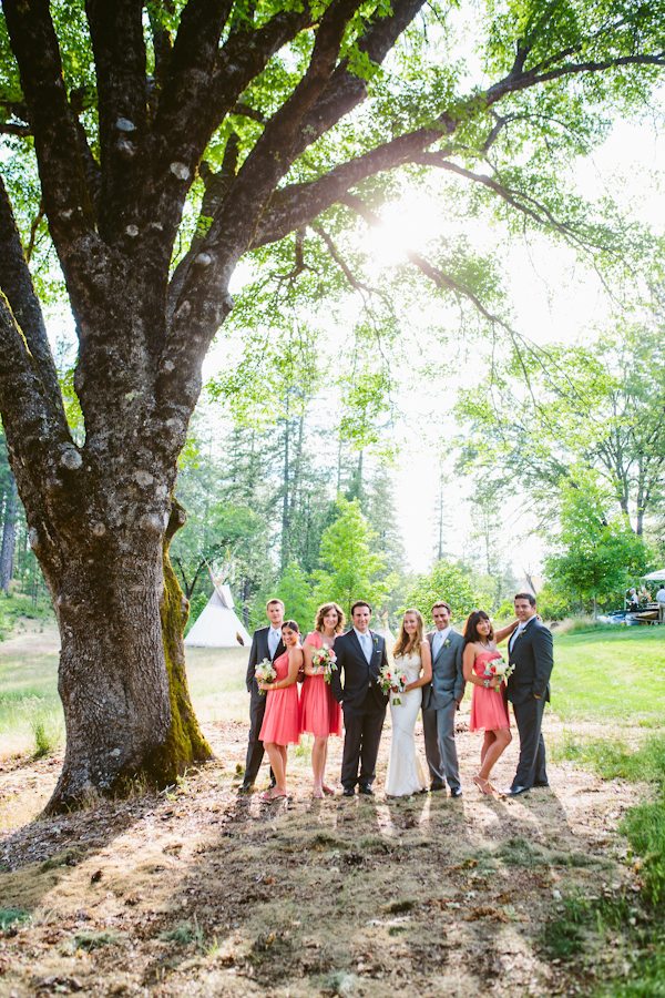 enchanting-backyard-teepee-wedding