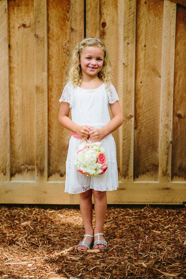 enchanting-backyard-teepee-wedding