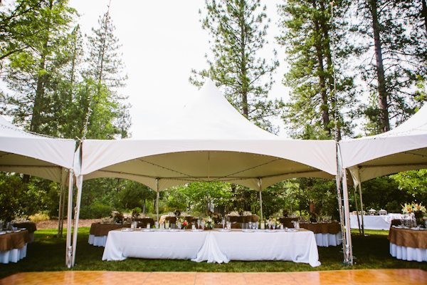 enchanting-backyard-teepee-wedding