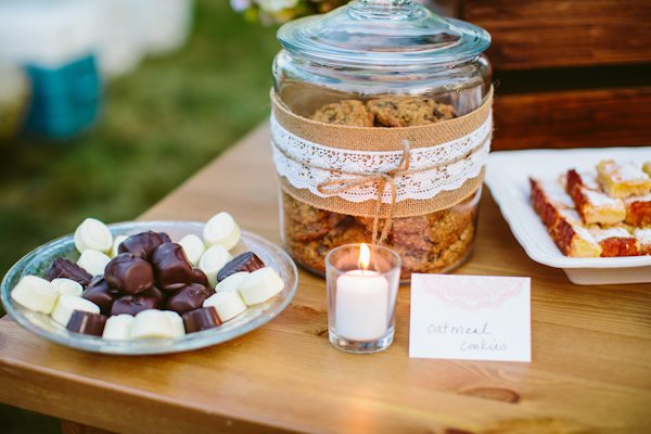enchanting-backyard-teepee-wedding