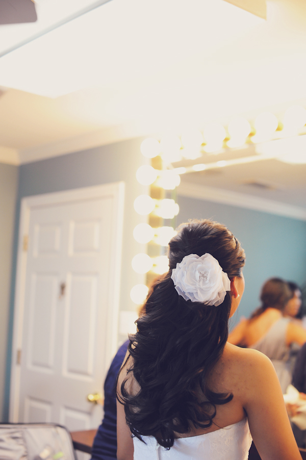fun-filled-yellow-and-gray-wedding