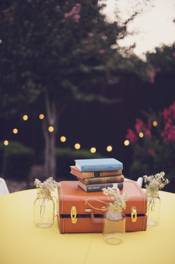 fun-filled-yellow-and-gray-wedding