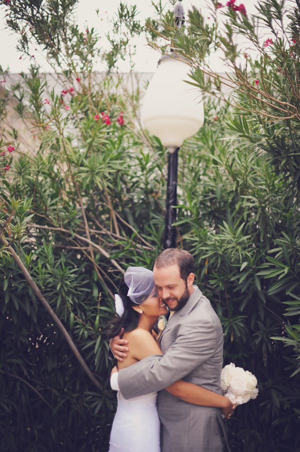 fun-filled-yellow-and-gray-wedding