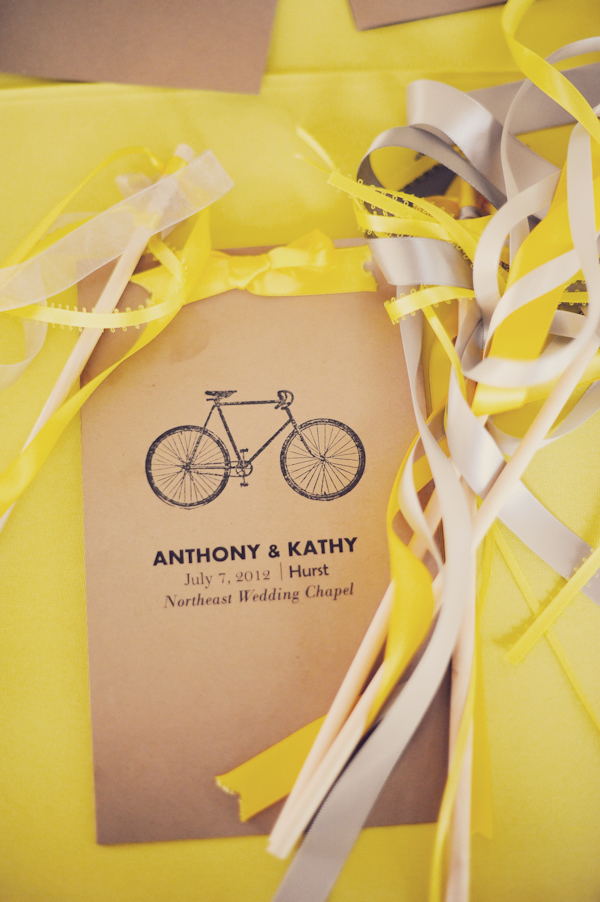 fun-filled-yellow-and-gray-wedding