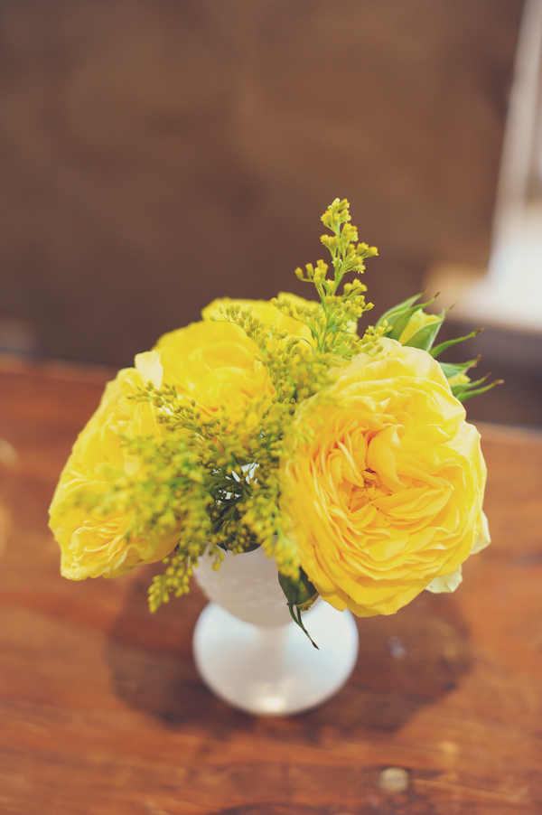 fun-filled-yellow-and-gray-wedding