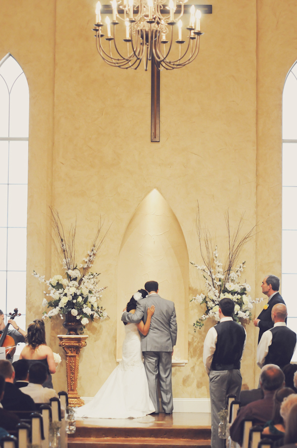 fun-filled-yellow-and-gray-wedding