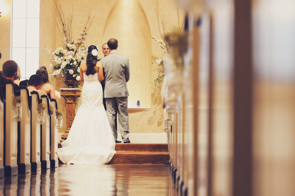 fun-filled-yellow-and-gray-wedding