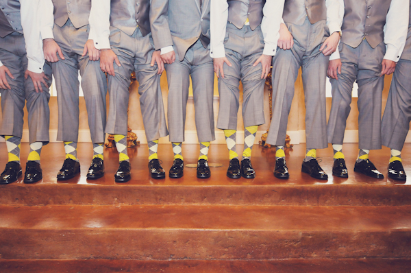 fun-filled-yellow-and-gray-wedding