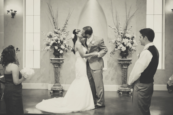 fun-filled-yellow-and-gray-wedding