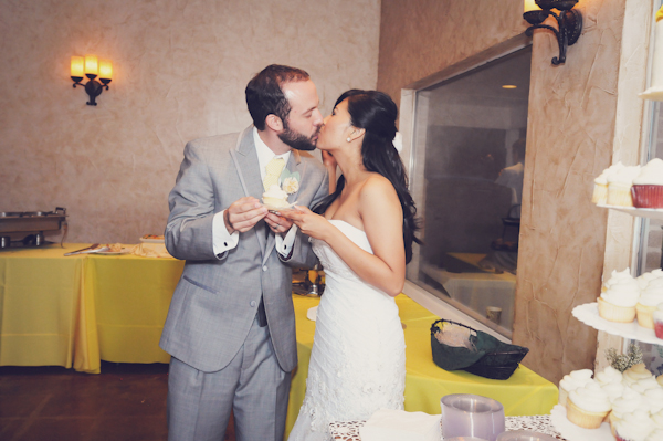 fun-filled-yellow-and-gray-wedding