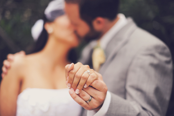 fun-filled-yellow-and-gray-wedding