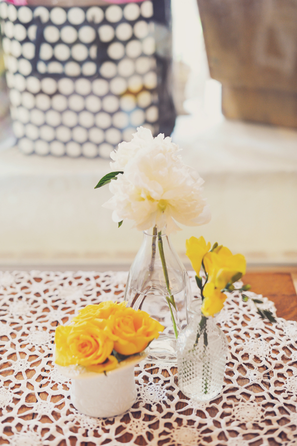 fun-filled-yellow-and-gray-wedding