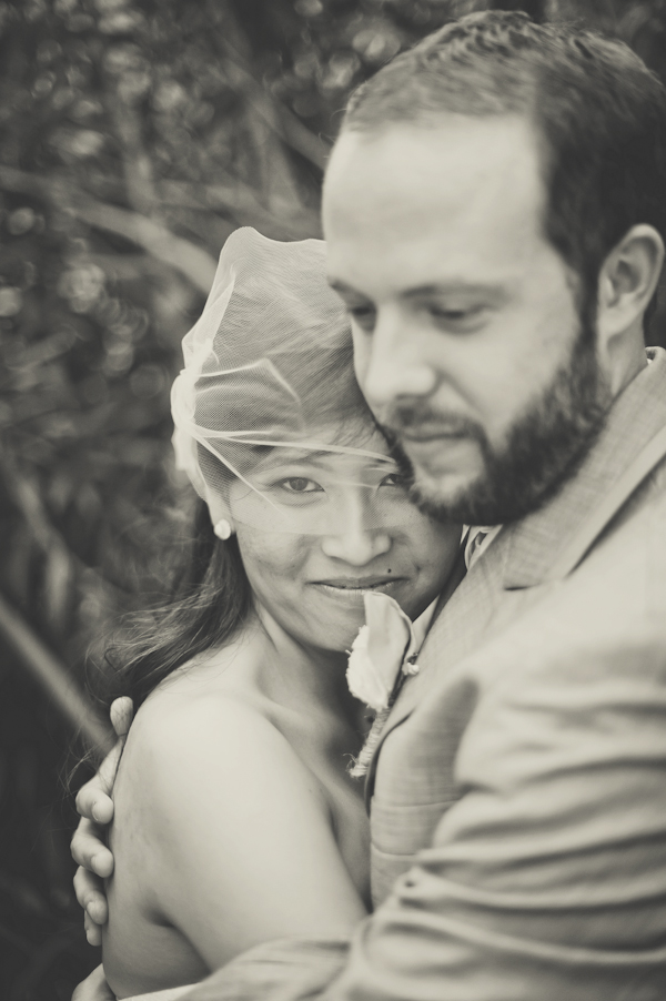 fun-filled-yellow-and-gray-wedding