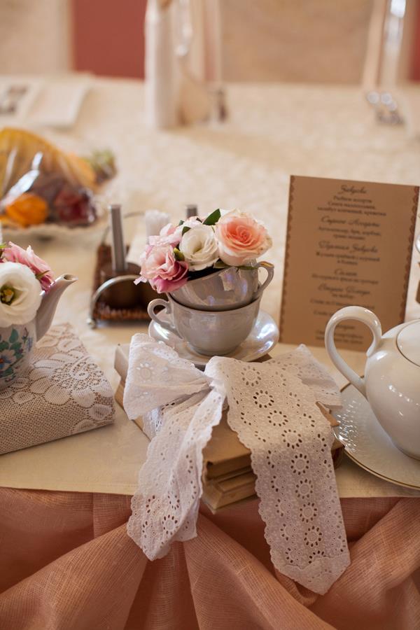 pink-and-gold-vintage-wedding-ideas