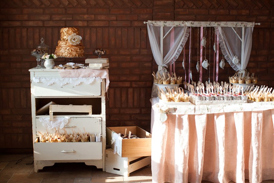 pink-and-gold-vintage-wedding-ideas